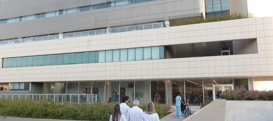 SSM Health St. Mary’s makes sure babies sleep safe and sound – American Hospital Association